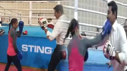Marykom VS Rajyavardhan Singh Rathore, Who win Super Boxing Fight, Watch Video | वनइंडिया हिंदी