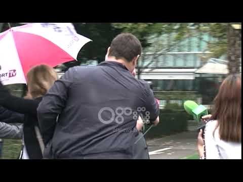 Ora News - Xhafaj pyetet për dorëheqjen: Boll kam folur deri tani!