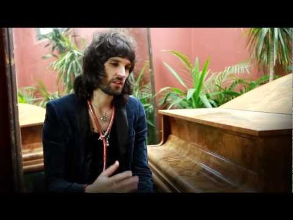Kasabian's track by track guide to Velociraptor! with Serge and Tom - Part 1