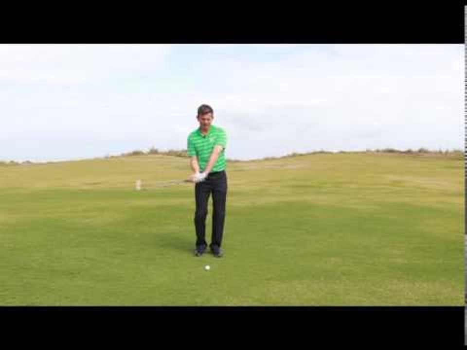 Stay connected for better pitching - Rob Watts - Today's Golfer