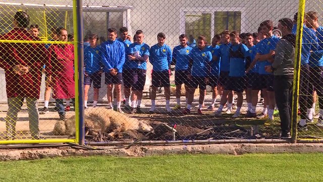 MKE Ankaragücü'nün antrenman sahası yenilendi (1) - ANKARA