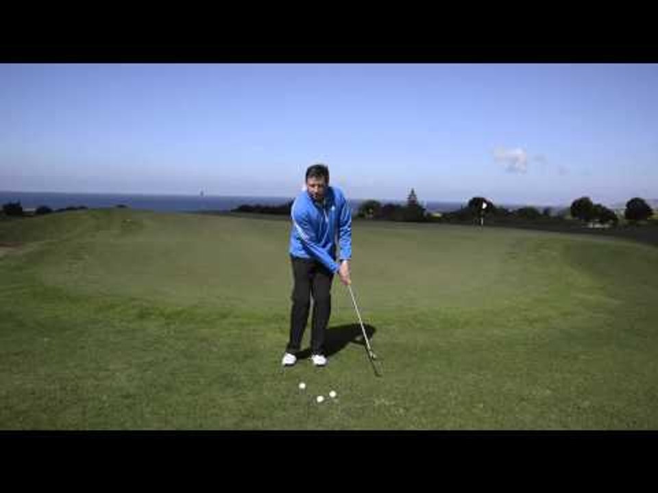 Today's Golfer - Hit a great chip shot - Instru...