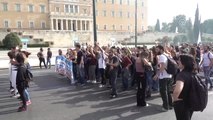 Yunanistan'da Öğrencilerden Protesto
