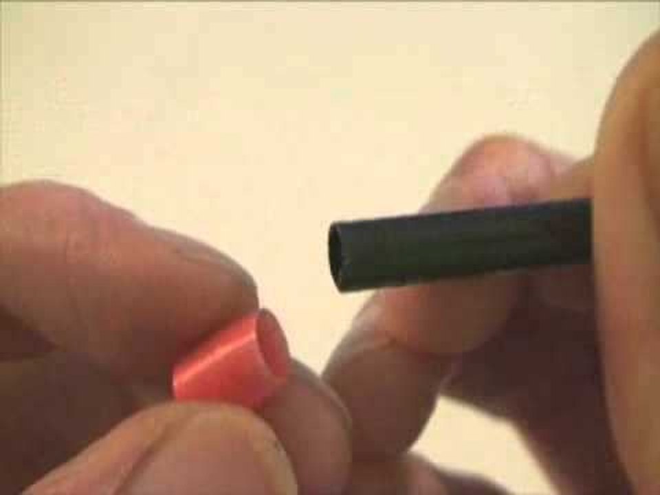 Elasticating a pole top kit
