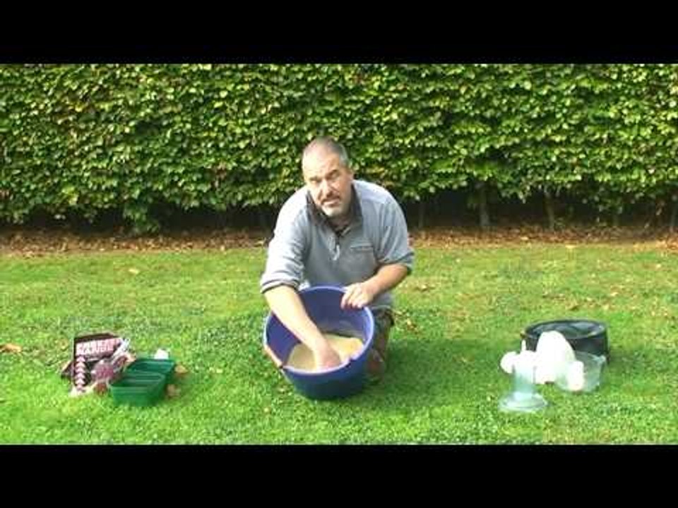 How to make the ultimate Method groundbait for big carp