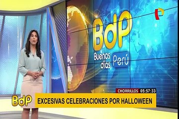 España: barco de carga choca contra un muelle y causa incendio en Barcelona