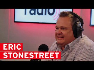 Скачать видео: Eric Stonestreet from Modern Family - 