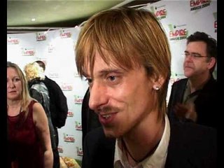 Flashback: MacKenzie Crook at 2004 Empire Awards | Empire Magazine