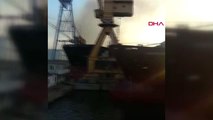 Tuzla'da Gemide Yangının İlk Çıkış Anı