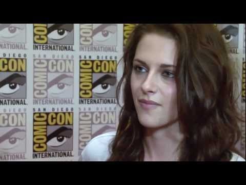 Comic Con 2011: Taylor Lautner, Kristen Stewart, Bill Condon and Julia Jones talk Breaking Dawn