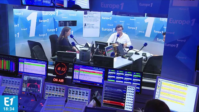 Dupont-Aignan : Macron invente un ennemi imaginaire à la veille des élections européennes