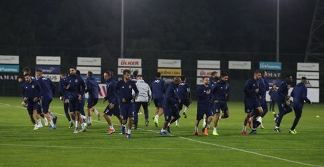 Fenerbahçe, Galatasaray Maçı İçin Kampa Girdi