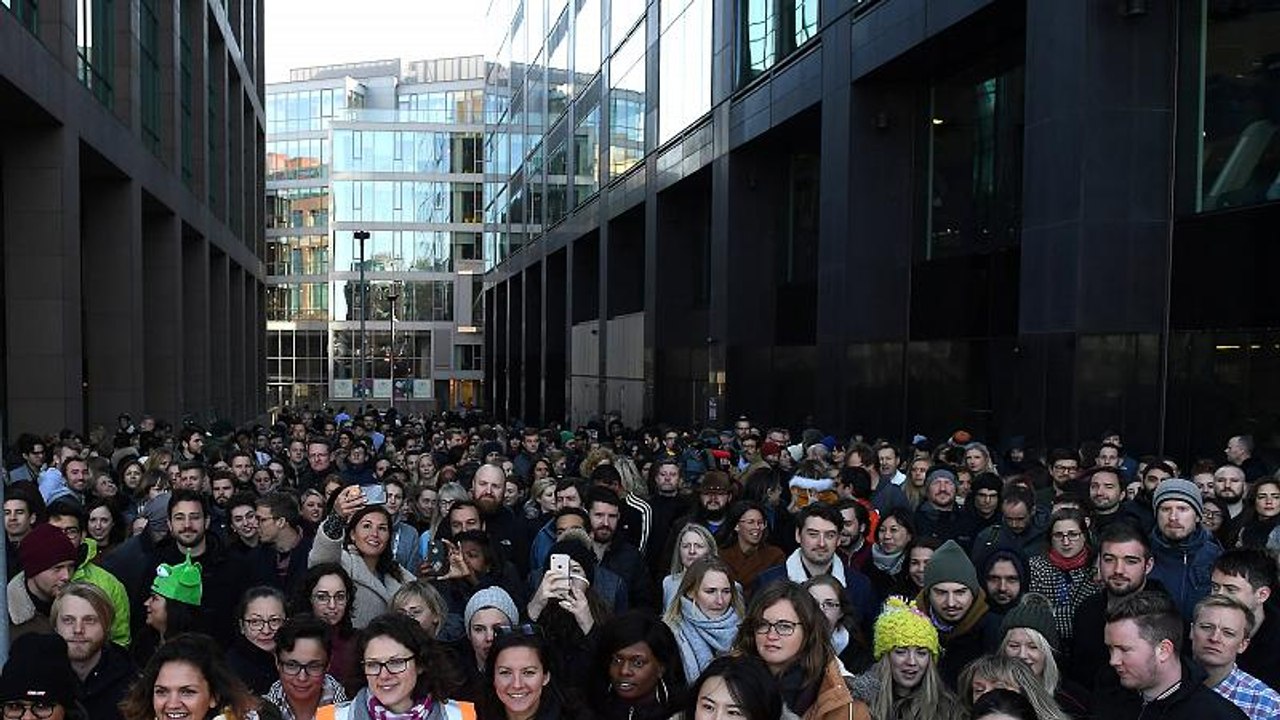 Sexuelle Belästigung am Arbeitsplatz: Tausende Google-Mitarbeiter streiken