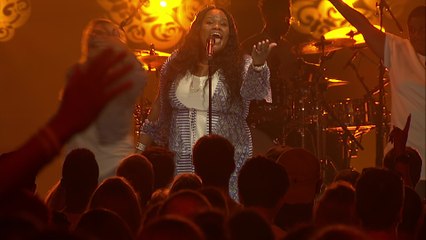 Tasha Cobbs Leonard - Fill Me Up (Live At Passion City Church)
