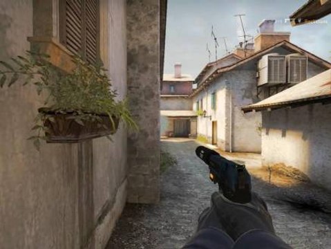 1v4 Clutch pistol round on inferno