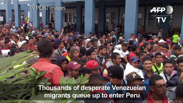 Migrants crowd at Peru border before tighter migration controls