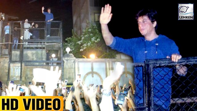 Shah Rukh Khan Meets Fans Out Side His House MANNAT On His 53rd Birthday