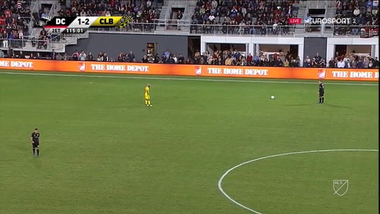 Nick DeLeon great goal - DC United [2]-2 Columbus Crew