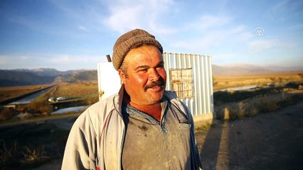 Balıkçı çiftlerin zorlu hayat mücadelesi - KONYA