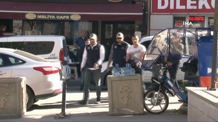 Operasyonla yakalanan FETÖ şüphelisi subaylar adliyede