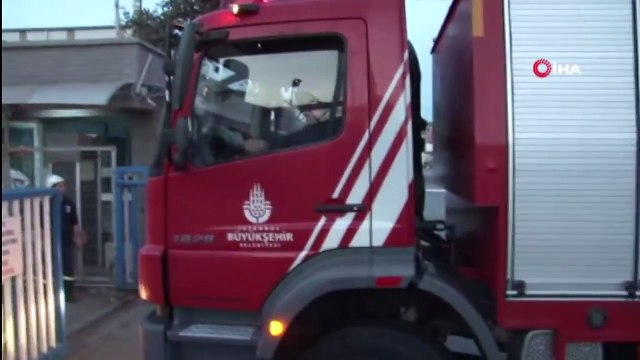 Tuzla’daki Tersanede Korkutan Gemi Yangını