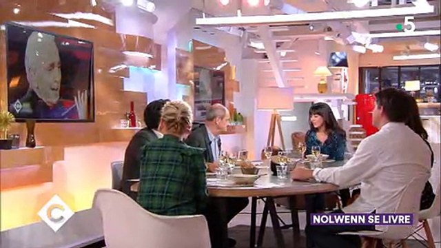 Nolwenn Leroy se souvient de la main tendue de Charles Aznavour qui l'a aidé