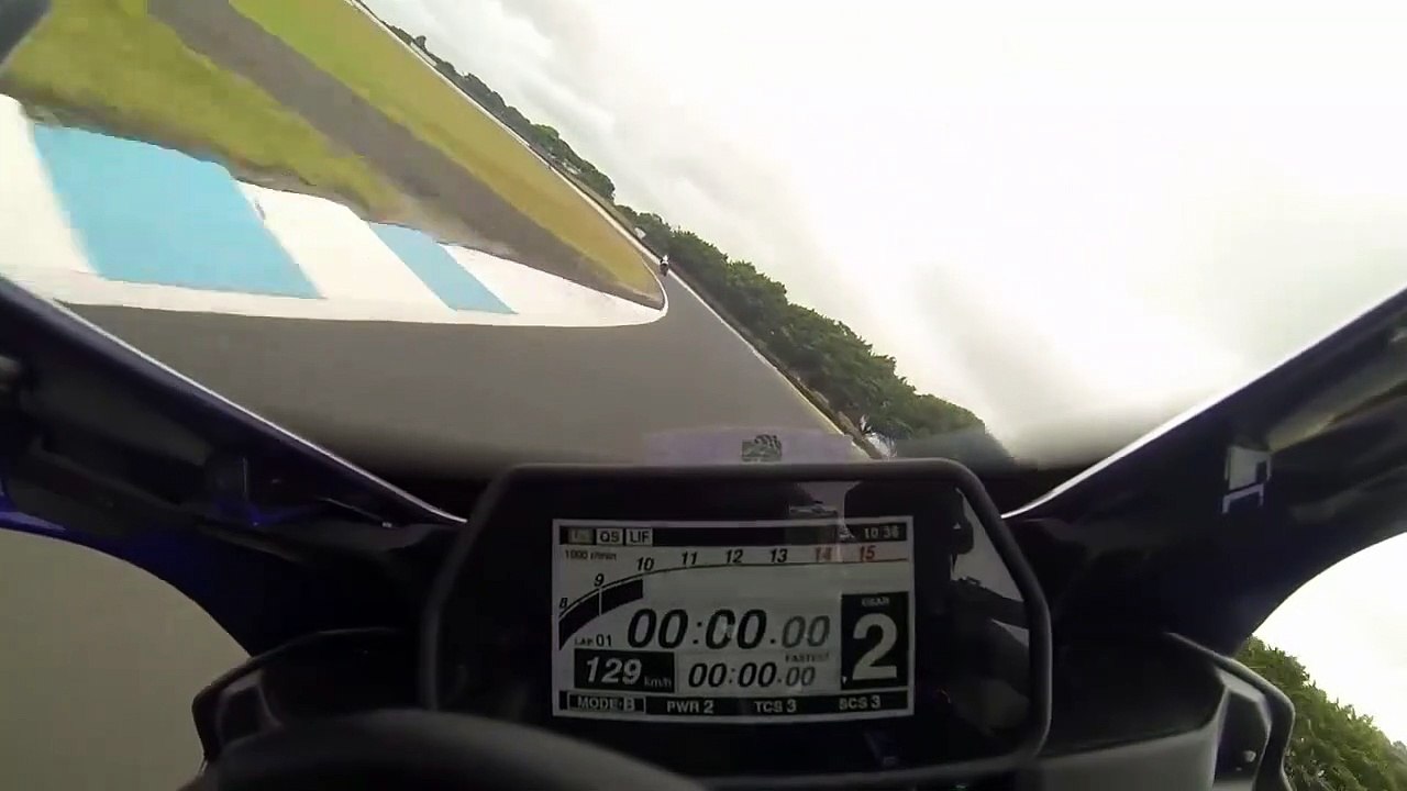 Australie : Un pilote moto percute des oiseaux sur le circuit de Philip Island