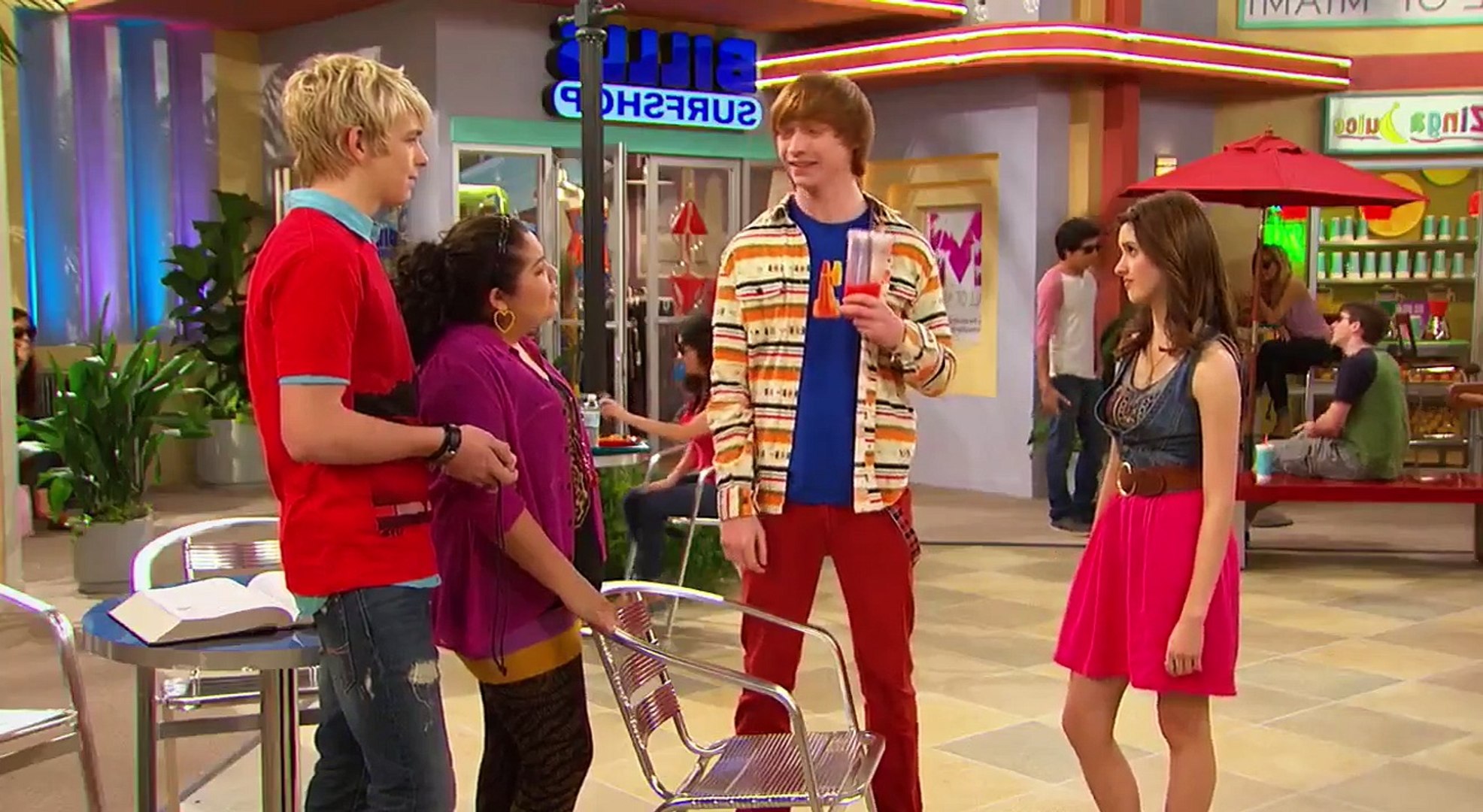 La historia más bonita fue la de Austin y Ally. Al final terminaron juntos,  se casaron, tuvieron hijos y descubrimos que toda la serie eran ellos  contándole su historia a sus hijos., image size:1972x1080