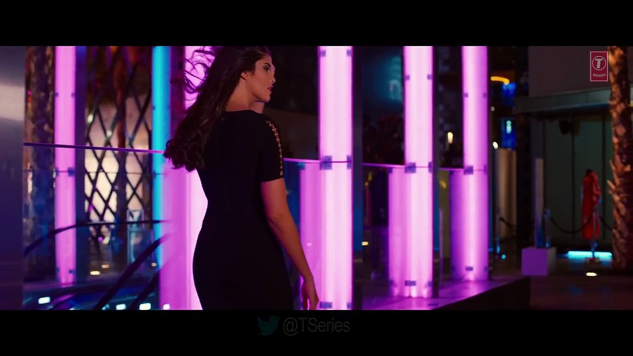 Guru Randhawa- Lahore (Official Video) Bhushan Kumar - Vee DirectorGifty - T-Series