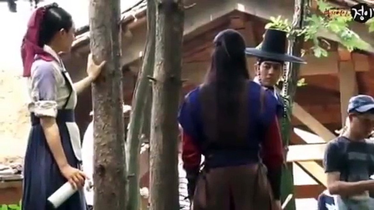 Kim Sang Beom và Moon Geun Young hẹn hò sau khi đóng chung phim nữ thần lửa