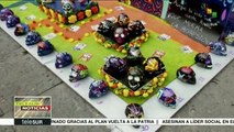 México celebra su tradicional Día de Muertos con coloridas ofrendas