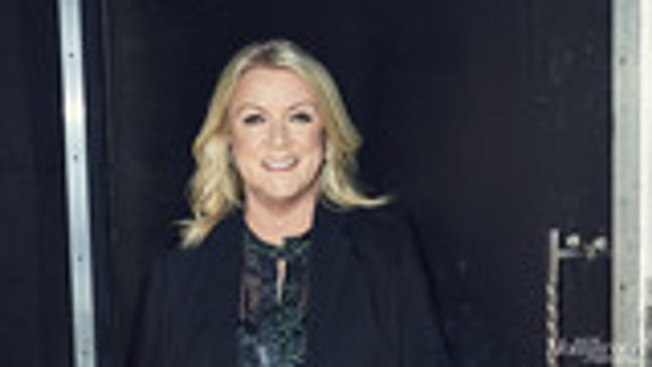 'The Favourite' Director Yorgos Lanthimos "Has a Very Particular, Contained View" Says Producer Ceci Dempsey | Producer Roundtable