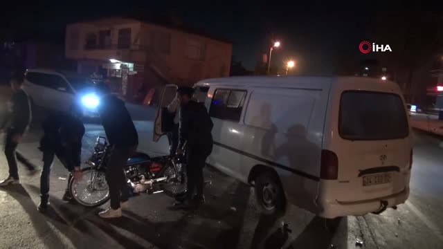 Aksaray'da Kamyonet ile Motosiklet Çarpıştı: 1 Ölü, 1 Yaralı