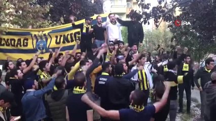 Derbi Öncesi Taraftardan Anlamlı Tezahürat