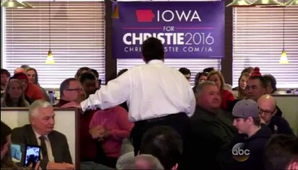 Jimmy Kimmel Live S 14 » E 10- Zach Galifianakis, Aubrey Plaza, Weezer