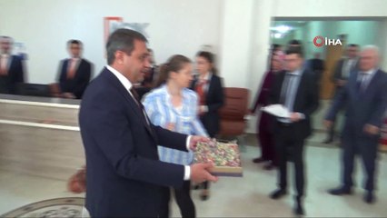 Vali Şıldak, Açık Kapı Projesini tanıttı