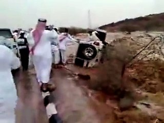 الفيضانات من جراء الامطار