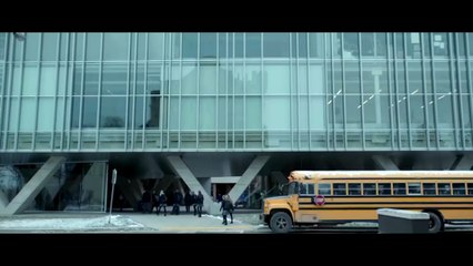 Uzağa Bak - Look Away (2018) Fragman