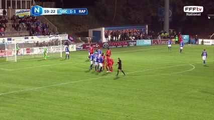 Corner dégagé par la défense