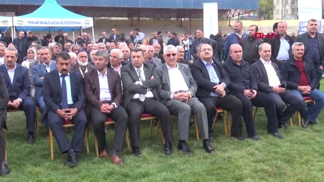 Malatya Millet Bahçesi Olacak Malatya İnönü Stadyumu'nun Yıkımı Başladı