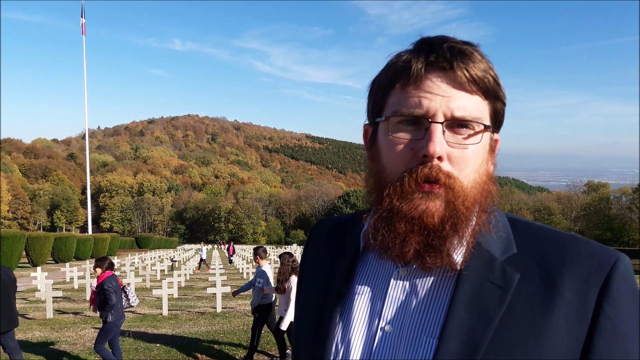 VERSANT MONTAGNE : responsable mémoriel, scientifique et historique au monument national du Hartmannswillerkopf, Florian Hensel parle de la guerre en montagne.