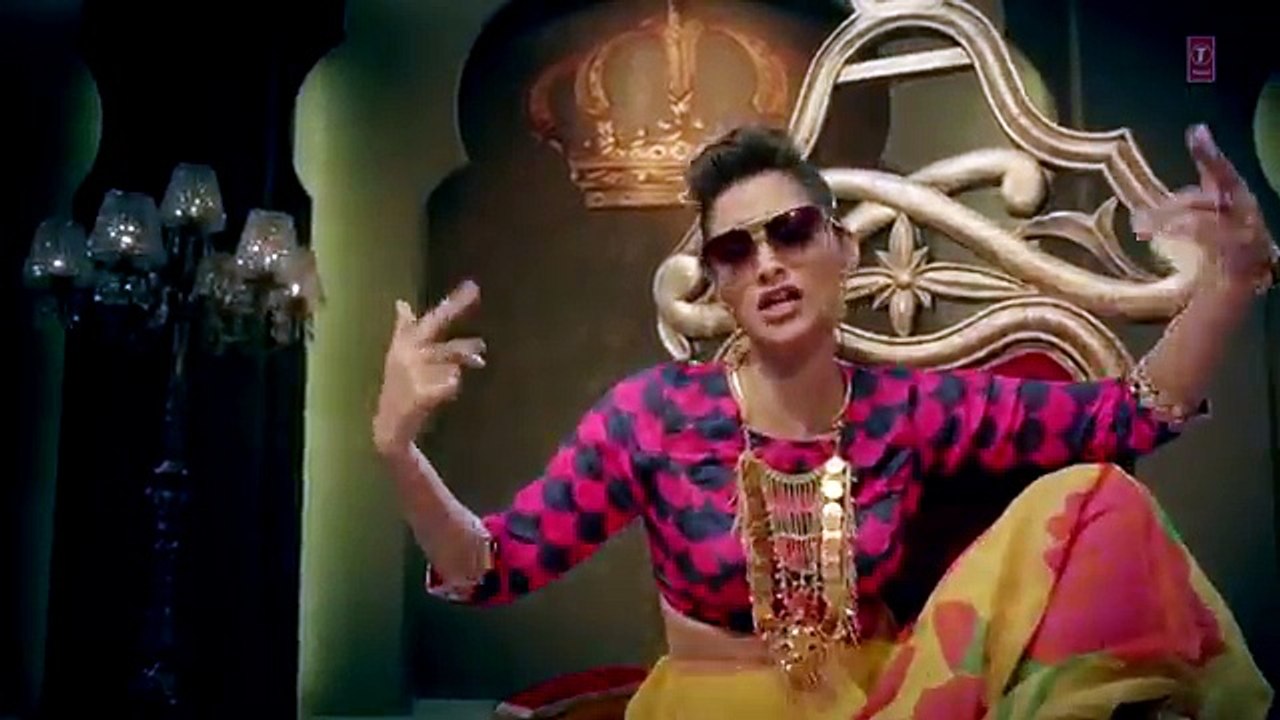 'Abhi Toh Party Shuru Hui Hai' FULL VIDEO Song - Khoobsurat - Badshah - Aastha 2018