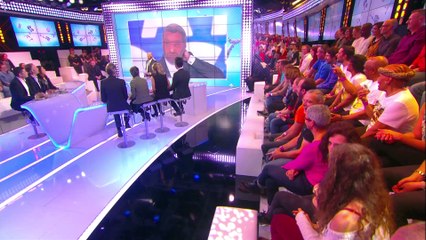 Il y a quatre ans dans TPMP... Cyril Hanouna et Gilles Verdez méconnaissables avec un collant sur la tête ! (vidéo)