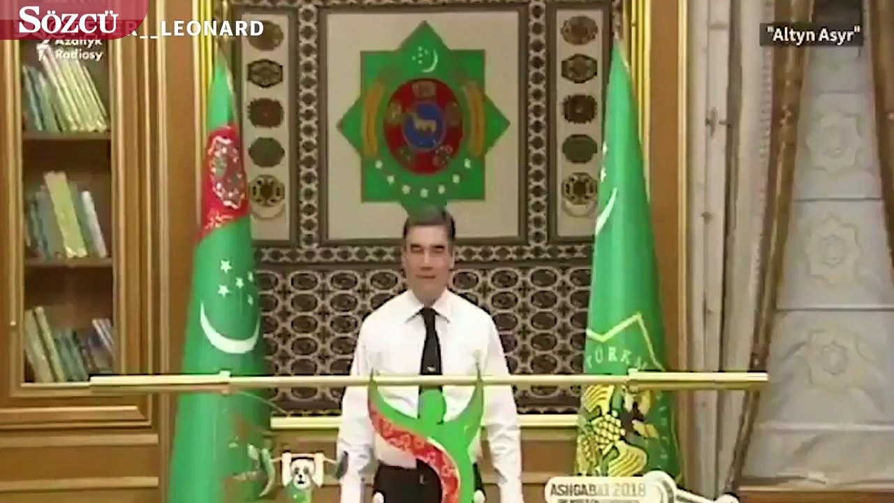 Türkmenistan Devlet Başkanı kabine toplantısında altın halter kaldırdı