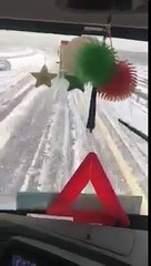 شاهد: الثلوج تغطي أجزاء من السعودية 