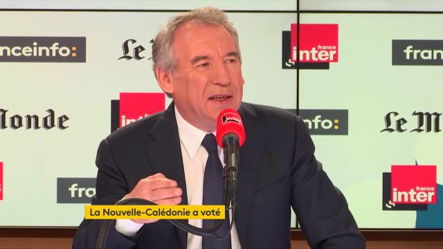 François Bayrou : Lorsque vous vous trouvez en présence d'immenses puissances, votre indépendance ne signifie rien