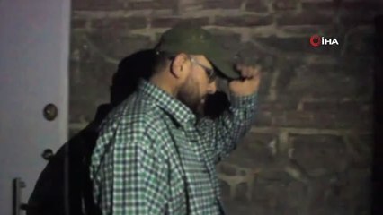 Tarihi Yapıya Beyaz Kapı Takarak Gündem Olmuştu.