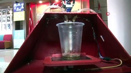 Türk Öğrencinin Robotu 386 Proje Arasında Birinci Oldu