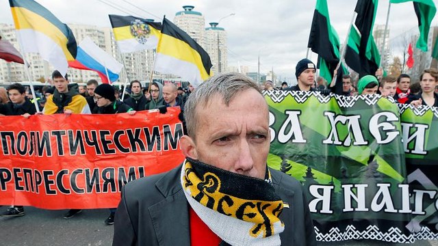 Русский марш националистов в Москве