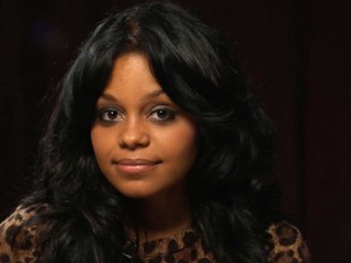Fefe Dobson - On The Road With Fefe Dobson